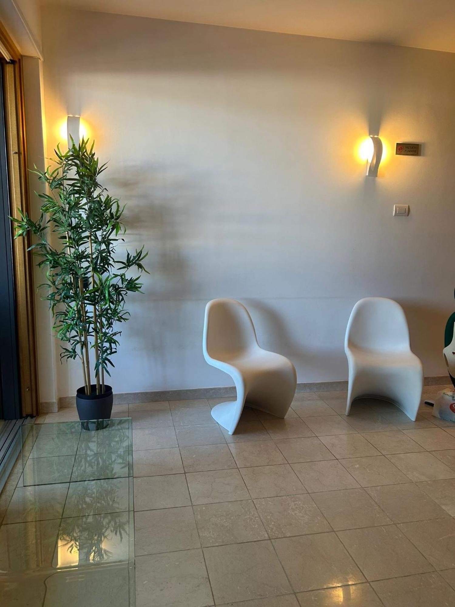 Dina Suite Rom Exteriör bild
